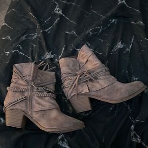 Matchbox beige suede beaded, and braided leather fringe booties size 9.5